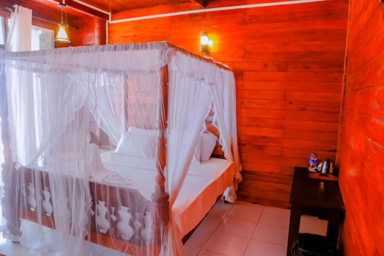 Coral Beach Hotel Mirissa Εξωτερικό φωτογραφία