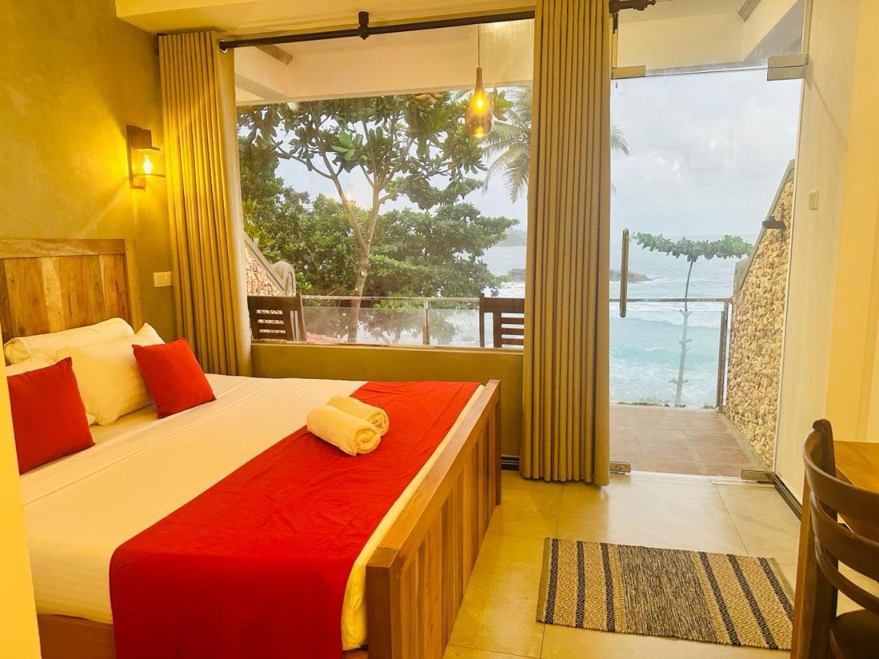 Coral Beach Hotel Mirissa Εξωτερικό φωτογραφία