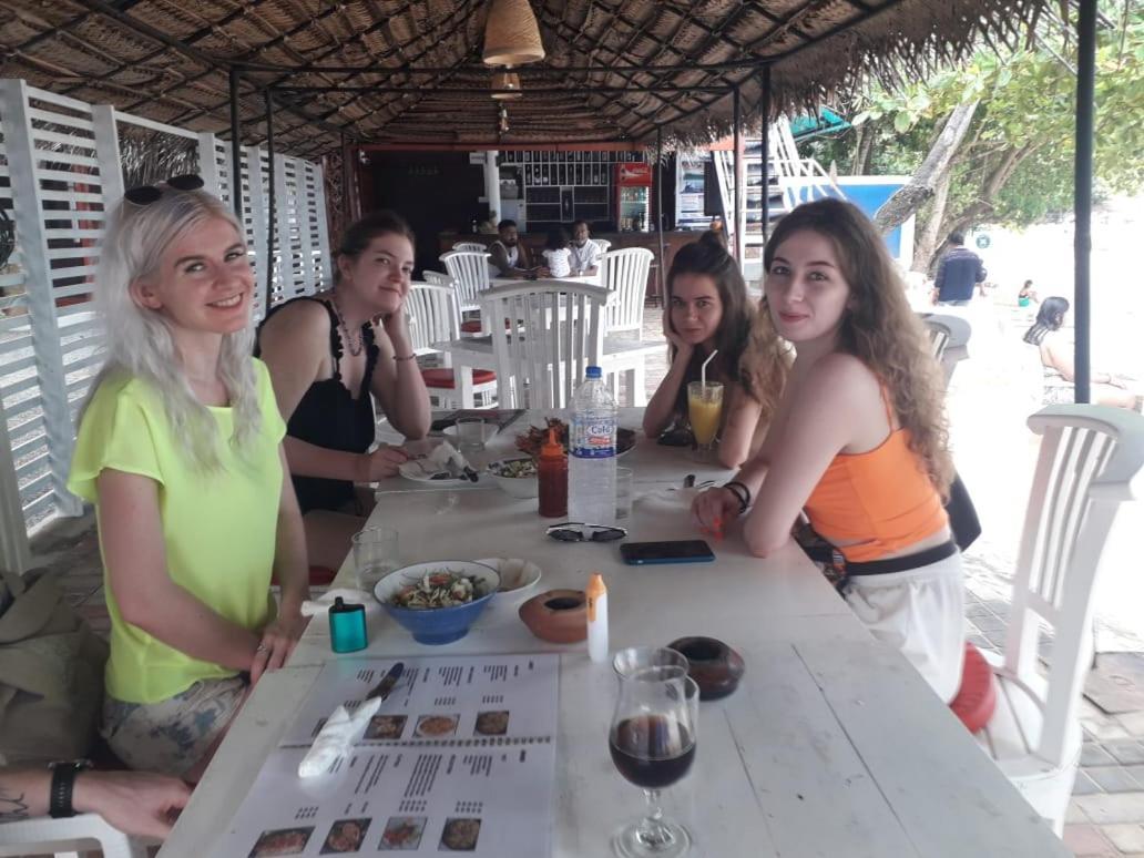 Coral Beach Hotel Mirissa Εξωτερικό φωτογραφία